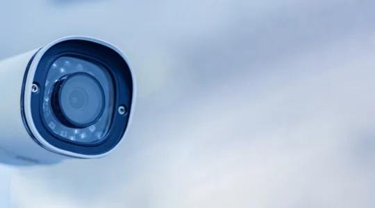 quels-sont-les-avantages-des-cameras-de-surveillance-connectees